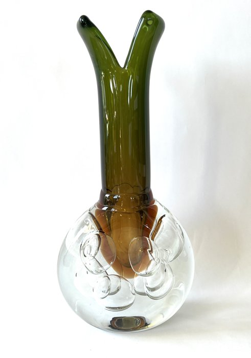 Vase en verre vert de Jaroslav Svoboda